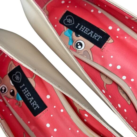 I Heart Beige Tan Chihuahua Kitten Heels Bow Back Faux Leather size 9 Puppy Dog - Picture 3 of 9